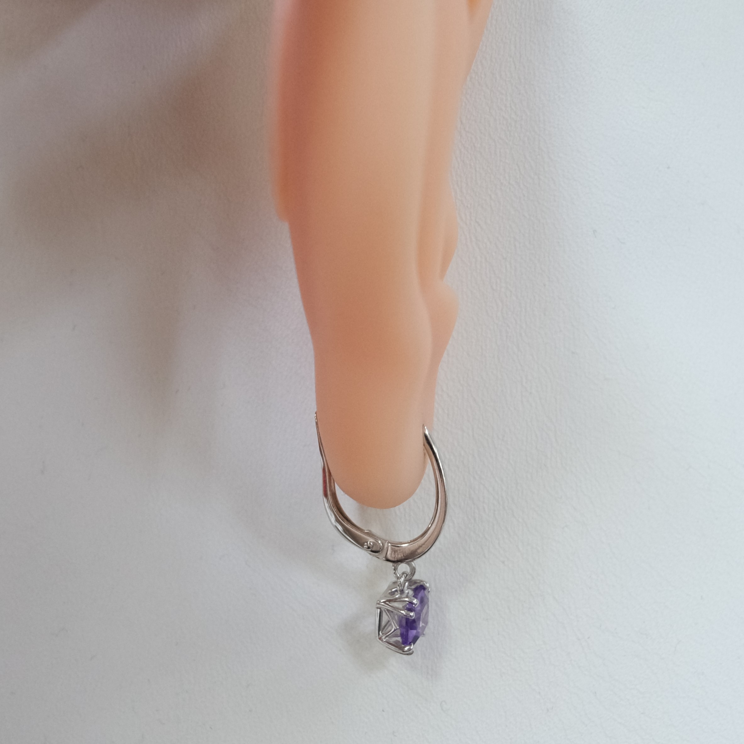 Серебряные серьги с аметистами